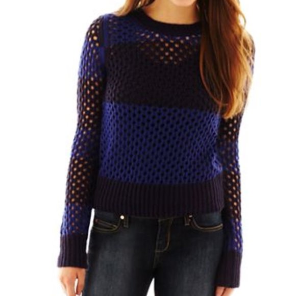 Arizona Jean Co. Mesh-Stitch Clematis/Navy Sweater - Picture 2 of 6